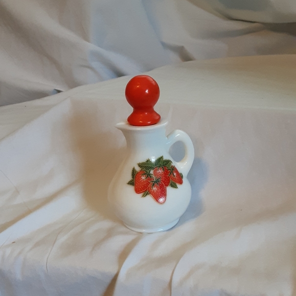 Avon Strawberries & Cream bath foam bottle
